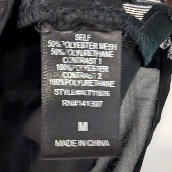 ASTR the Label Women's Black Mesh Sleeveless Top Size Medium - Picture 4 of 5